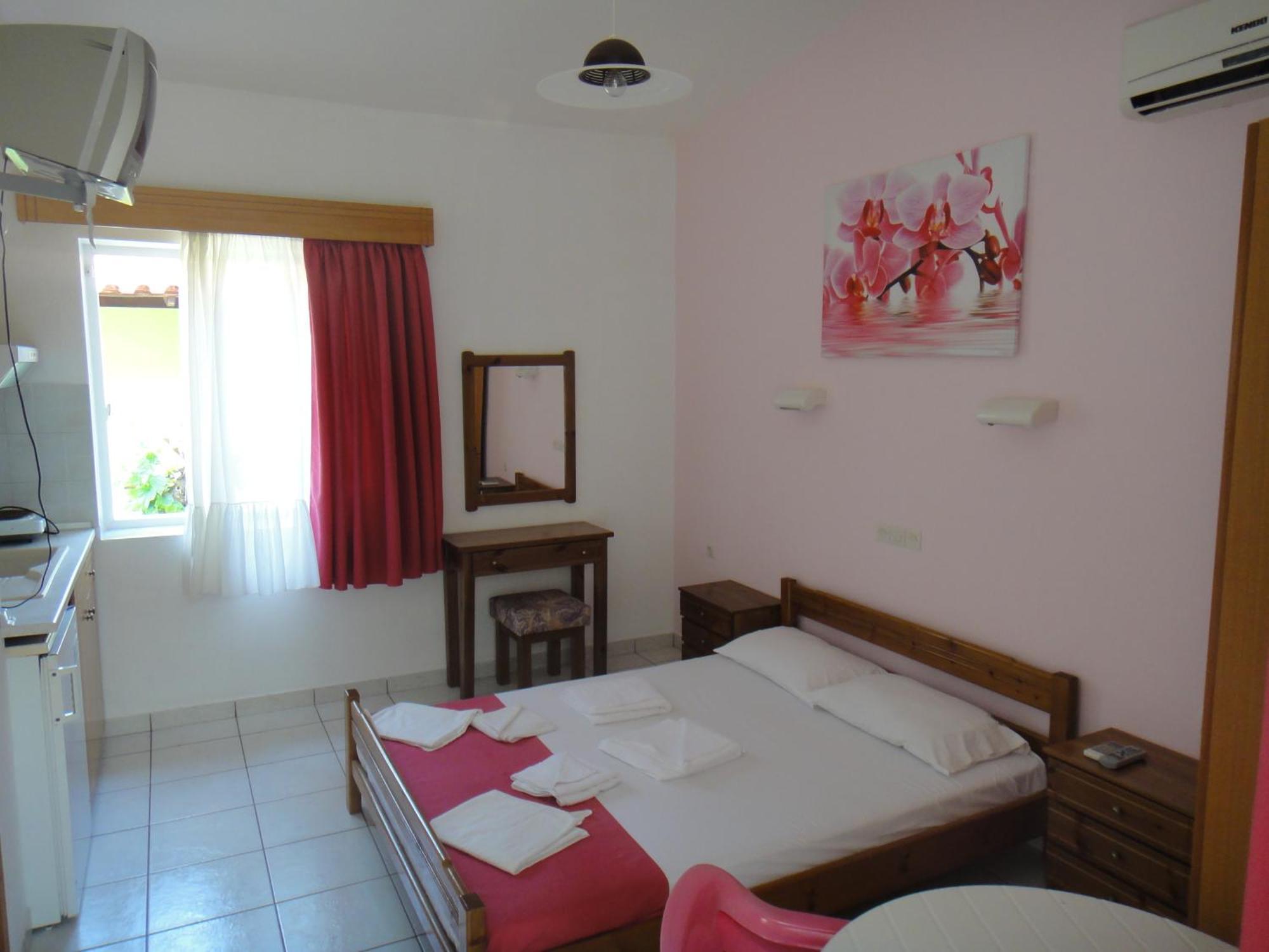 Bungalows Camping Kouyoni Gerakini Esterno foto