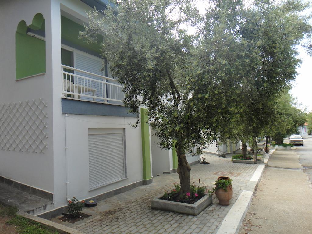 Bungalows Camping Kouyoni Gerakini Esterno foto